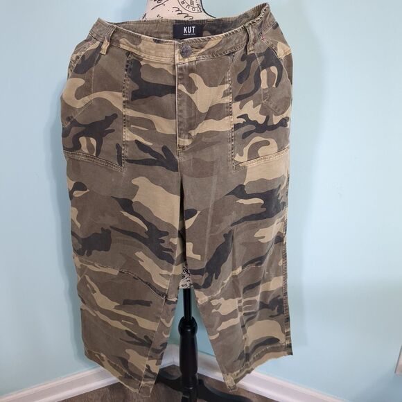 KUT from the Kloth Pants - Kut from the kloth ashton High Rise Barrel Leg camo cargo pants 12